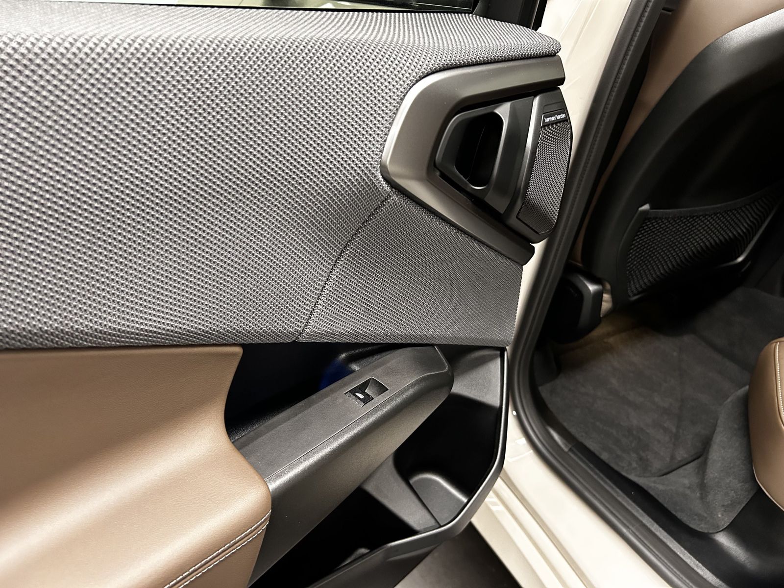 BMW X3 M50 - Bild 15