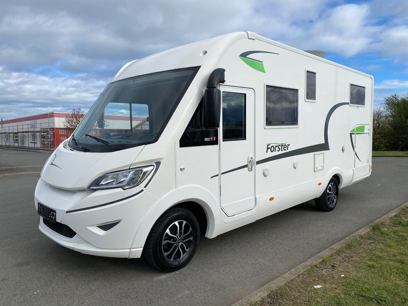 Forster
 i 699 EB *Gewerbeangebot*
