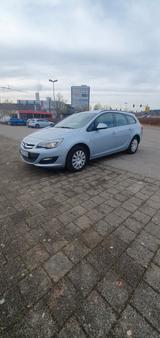 Opel Astra Sports Tourer 1.4 Turbo 140 ps - Opel Astra: Allradantrieb