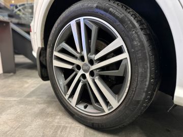 Audi Q5 quattro sport *Matrix-LED*Klima*Kamera*Navi*