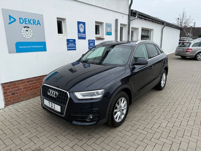 AUDI Q3 2.0 TDI*177PS*XENON*NAVI*PDC*