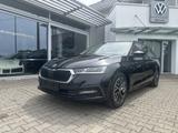Skoda Octavia Combi 2.0TDI CLEVER LED*NAVI*17-ZOLL