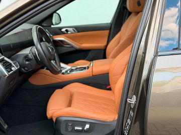 BMW X6 - 11
