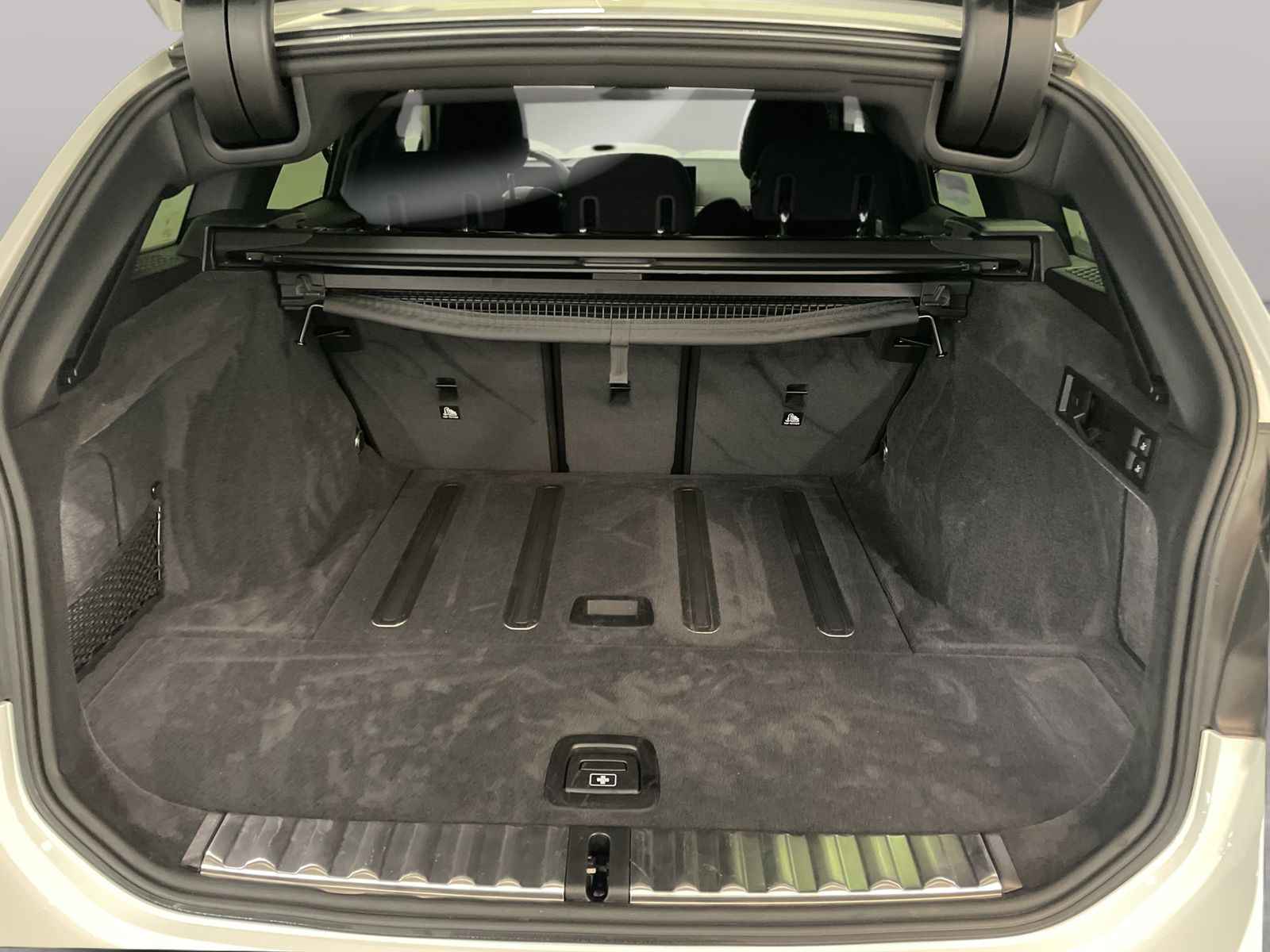 BMW 330 - Bild 16