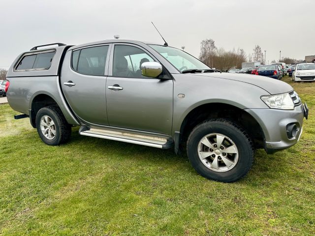 Mitsubishi L200 Invite Doppelkabine 4WD