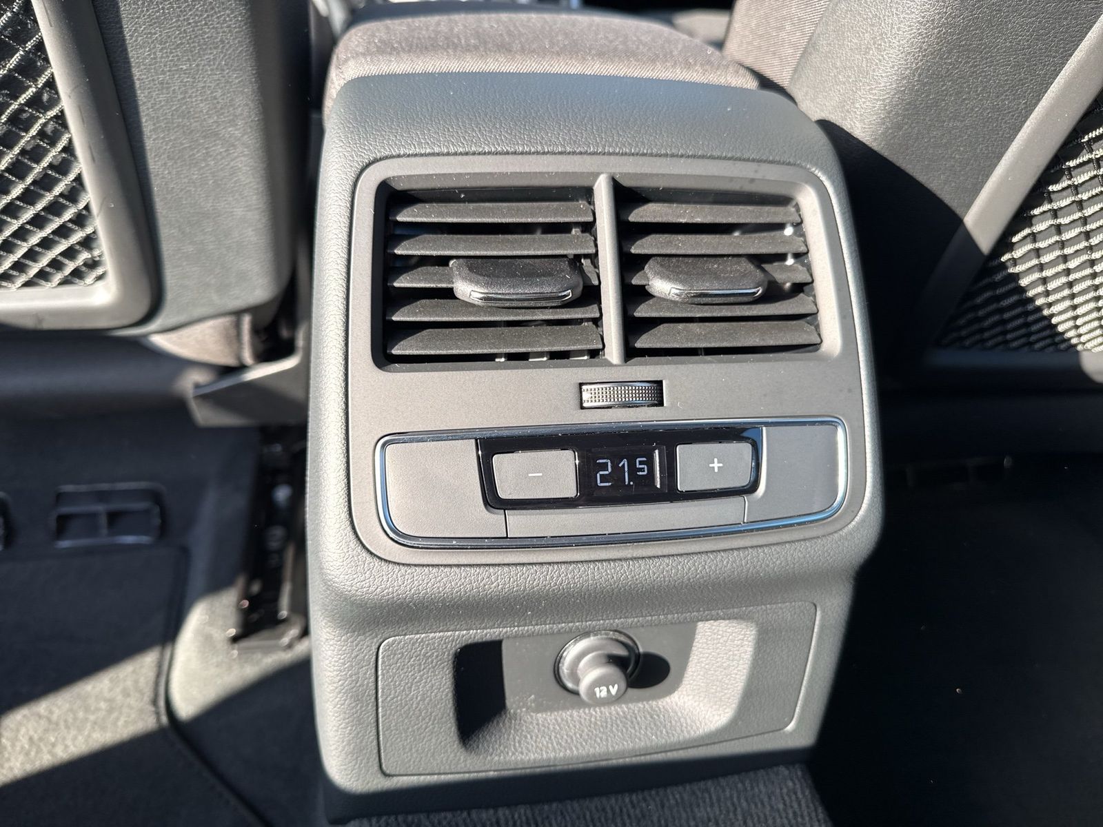 Audi A4 - Bild 17