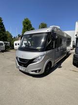 HYMER / ERIBA / HYMERCAR B-Klasse ML I BlackLine 880 Hydraulische Stützen - Wohnwagen Mit Markise