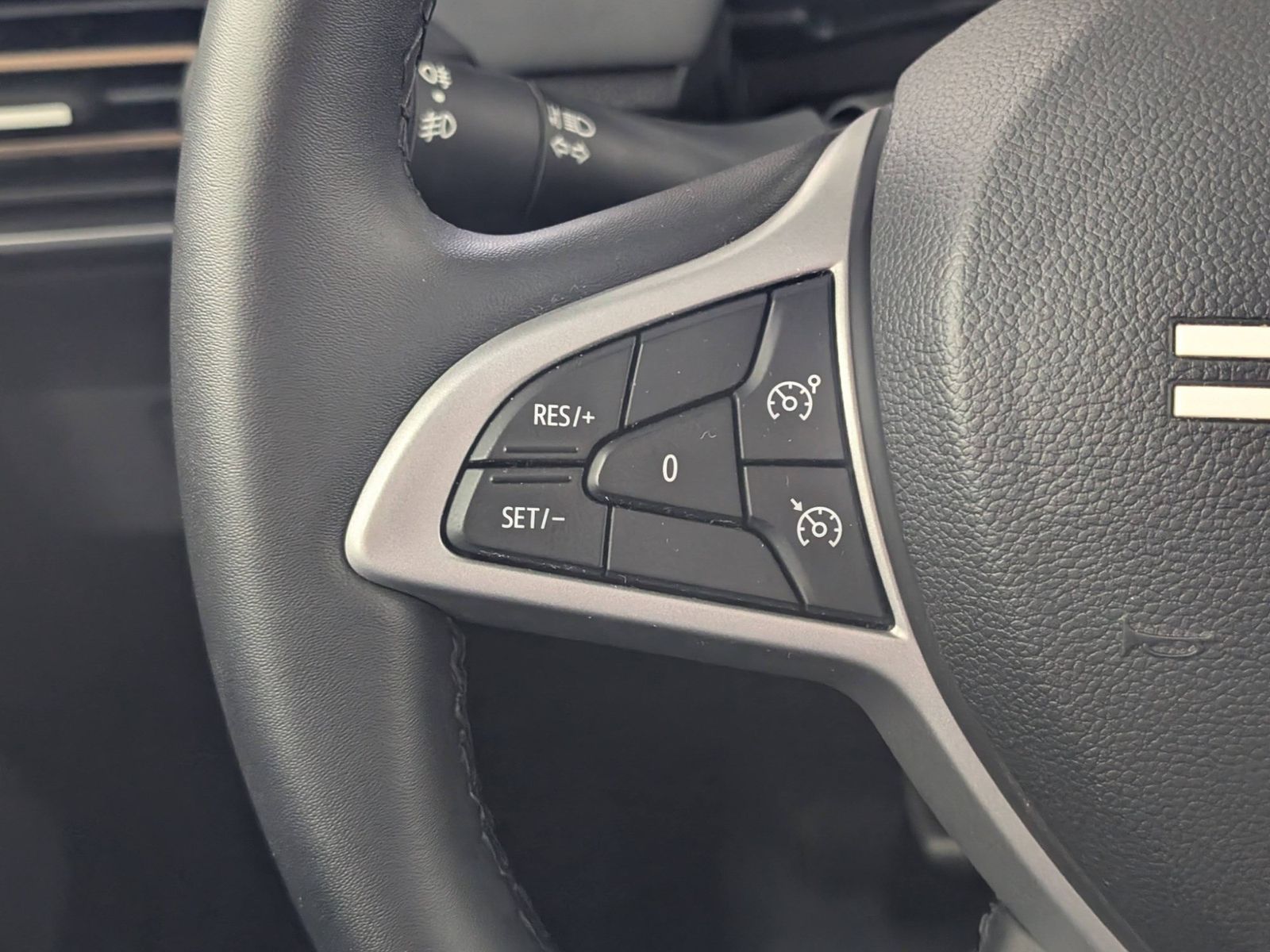 DACIA Jogger  TCe 110 Extreme+ 7-Sitzer Navi SHZ – Bild 27