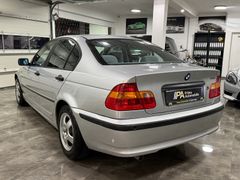 Fahrzeugabbildung BMW 316i Lim. / 2. Hand Navi Xenon Sitzheizung Tempo