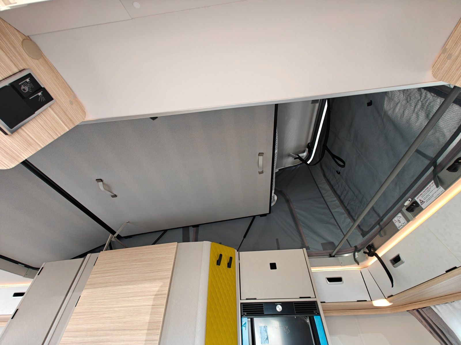 Fahrzeugabbildung HYMER / ERIBA / HYMERCAR Touring 630 Urban SD - JETZT 4.794€ SPAREN !