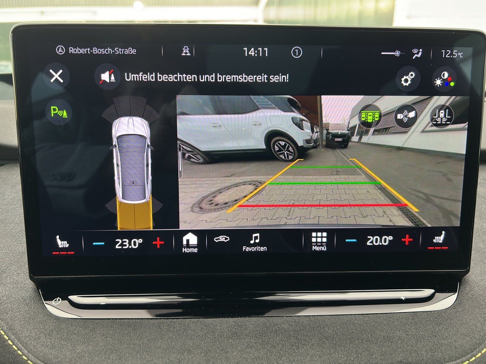 Fahrzeugabbildung SKODA Enyaq Coupé RS Lounge/AHK/PANO/KAMERA/WÄRMEPUMPE