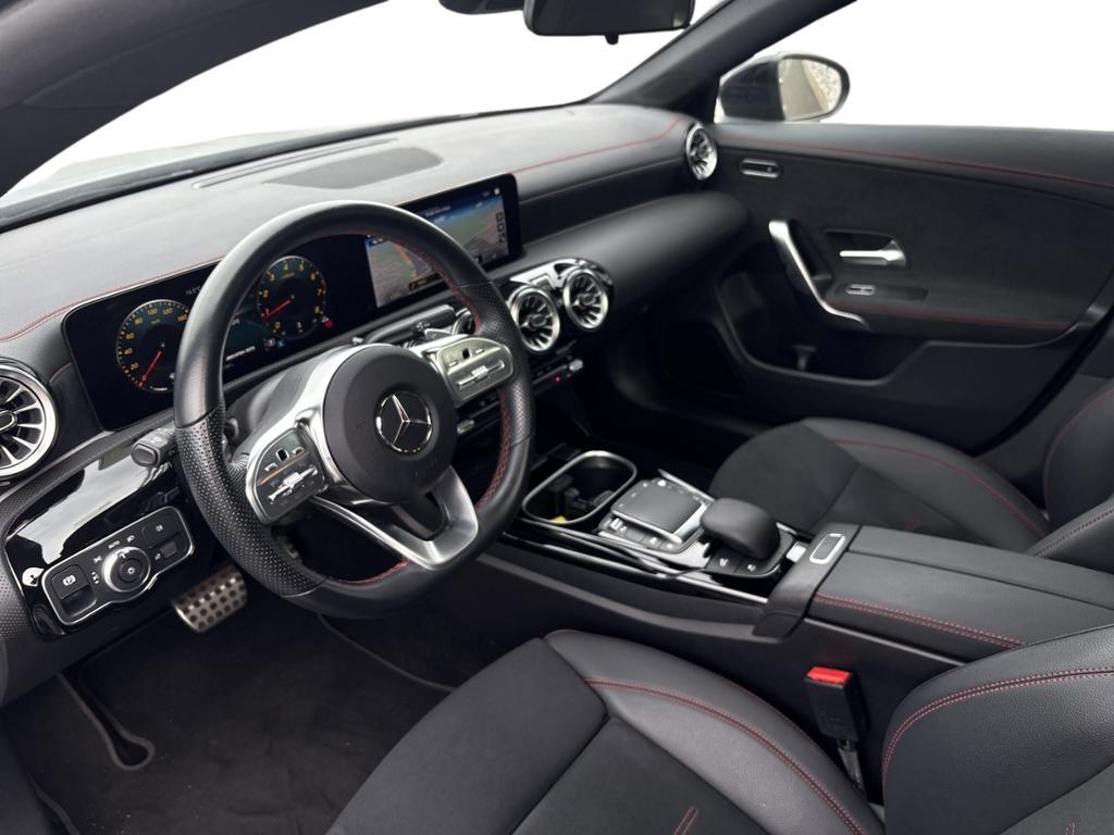 Mercedes-Benz AMG CLA 35 4MATIC Shooting Brake AUT DynLicht LM