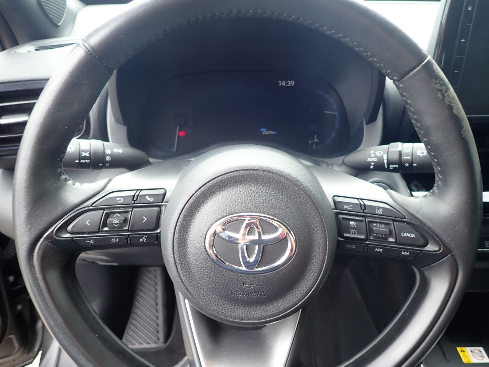 Fahrzeugabbildung Toyota Yaris Cross Hybrid FWD Team Deutschland