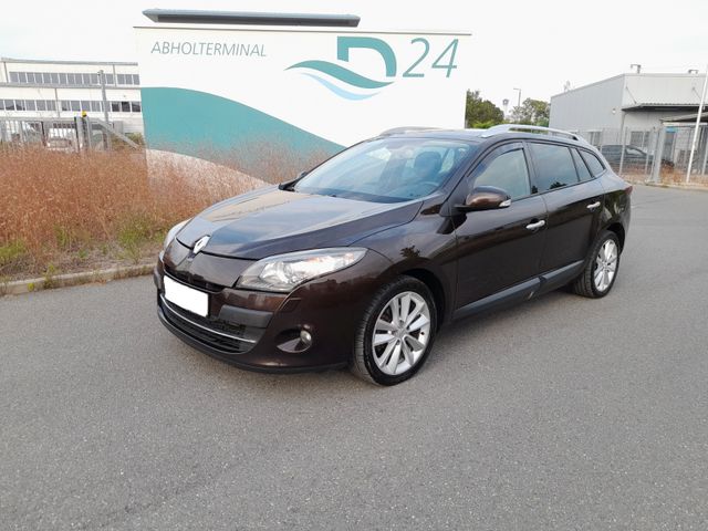 Renault Megane III Grandtour Luxe NaVi Leder Pano Bose