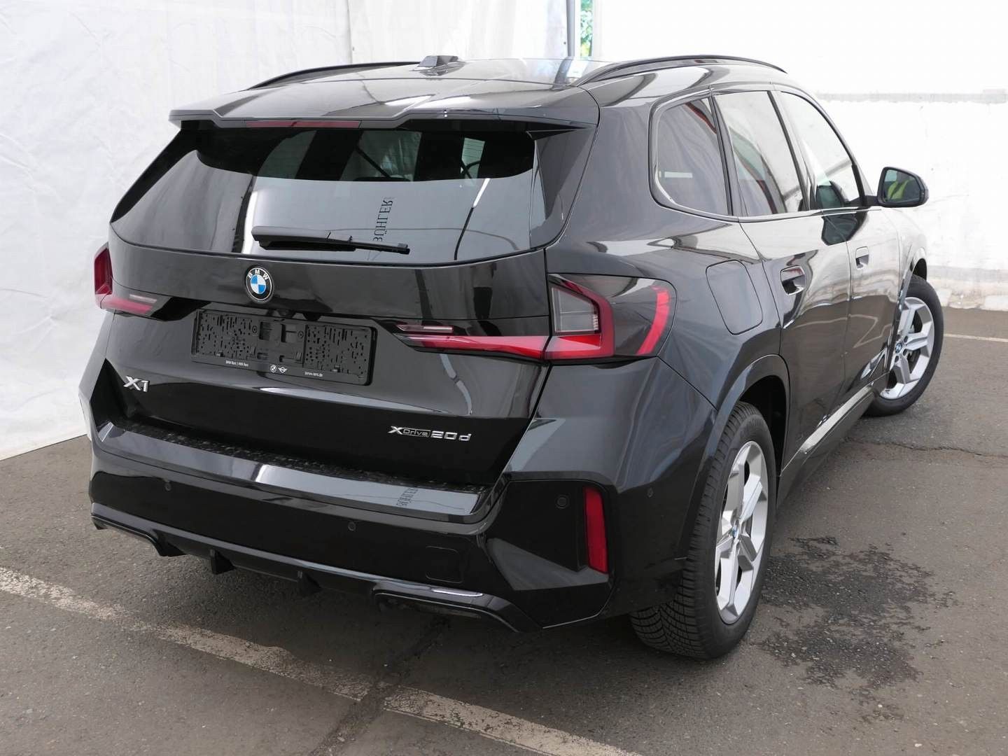 Fahrzeugabbildung BMW X1 xDrive 20 d M Sport Pano Memory AHK Leder ACC