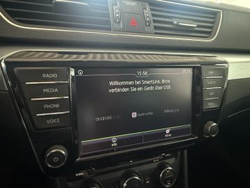 Skoda Superb COMBI 2.0 TDI DSG XENON NAVI ACC AHK