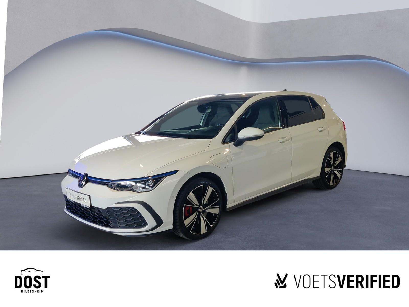 Volkswagen Golf GTE 1.4 eHybrid PANO+HuD+MATRIX+NAVI