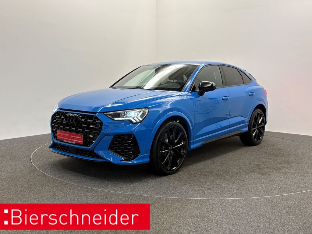 Audi RSQ3