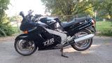 Kawasaki ZZR 1100 ZX11 - KAWASAKI ZZR 1100