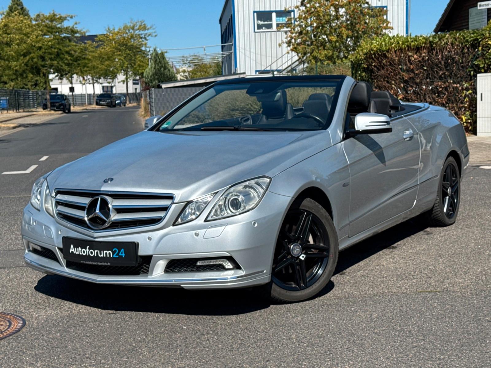 Mercedes-Benz E 250 Cabrio CGI BlueEfficiency*Autom.*Navi*PDC*