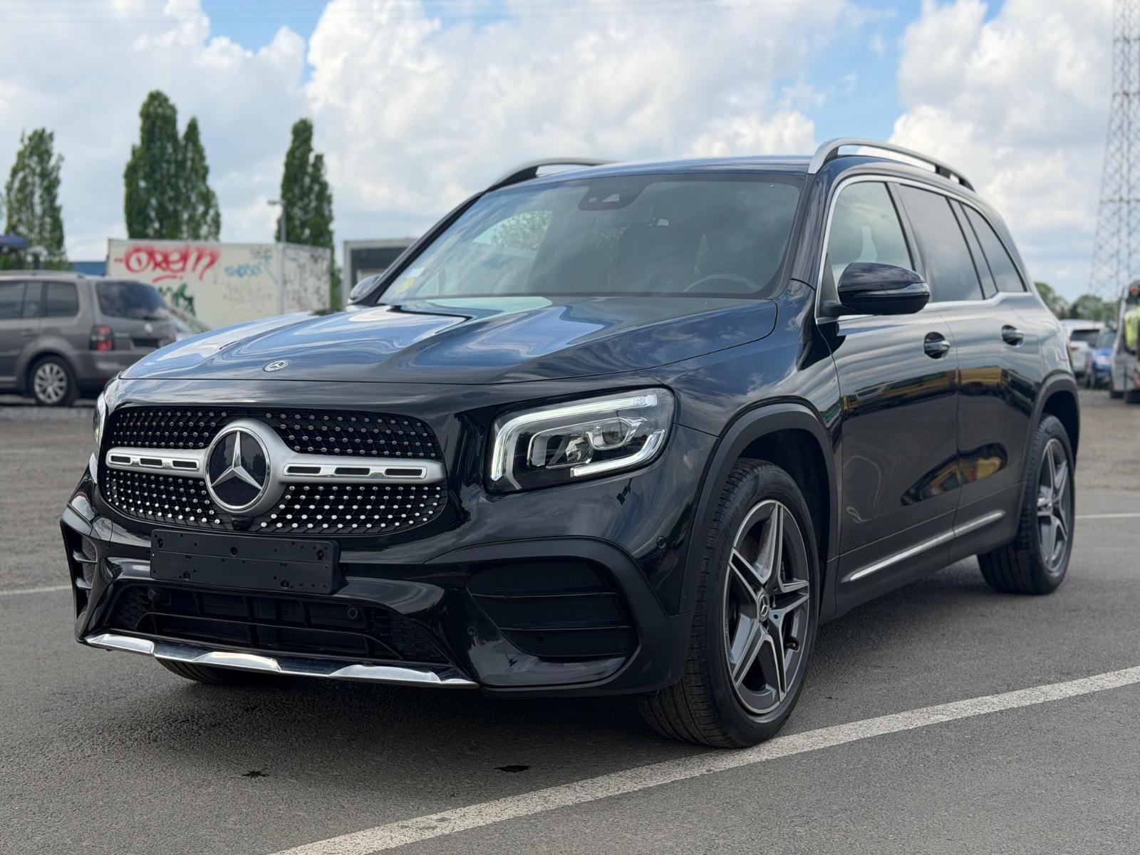 Mercedes-Benz GLB 220 d 4MATIC/AMG-LINE/KAMERA/NAVI/LED