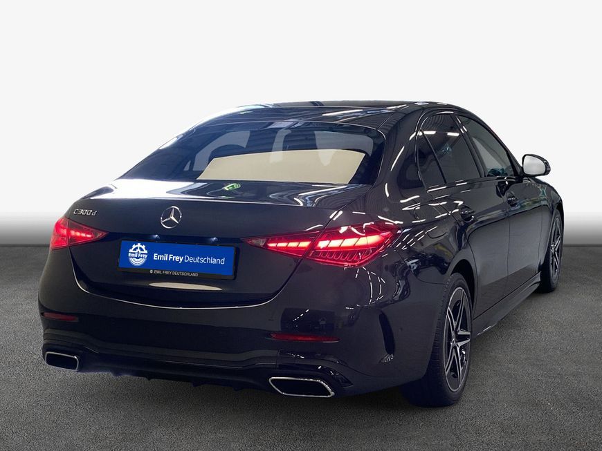 Mercedes-Benz C 300 d Edition AMG Adva Night DigiLight SoundS foto 2
