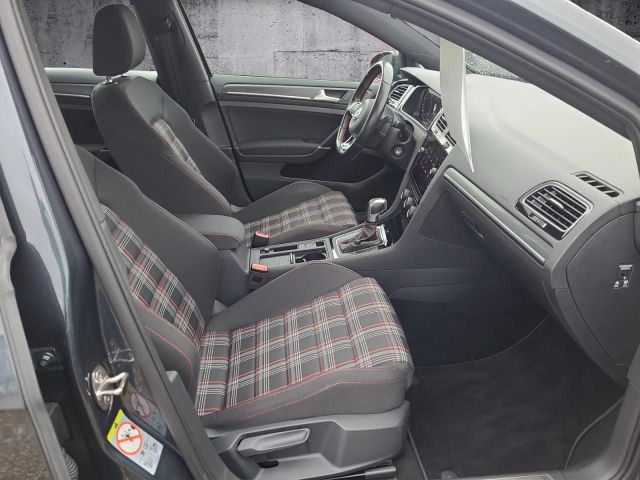 Golf VII 2.0TSI GTI Aut. Navi ACC ActiveInfo
