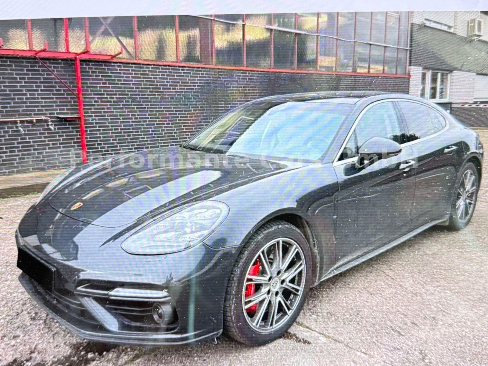 Porsche Panamera Turbo-Voll-MWST AUSWEISBAR