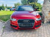 Audi A4 Avant Ambiente 2.0 TDI Automatik Navi SHZ - Audi A4 aus 2012: Kombi