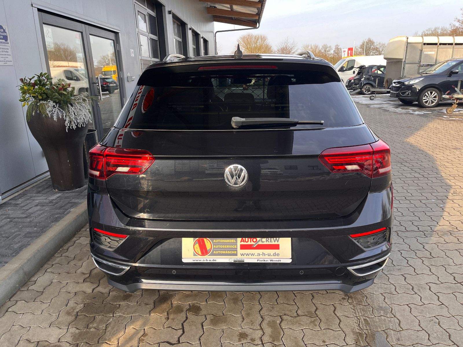 Fahrzeugabbildung Volkswagen T-Roc Sport 1.5 TSI DSG R-Line
