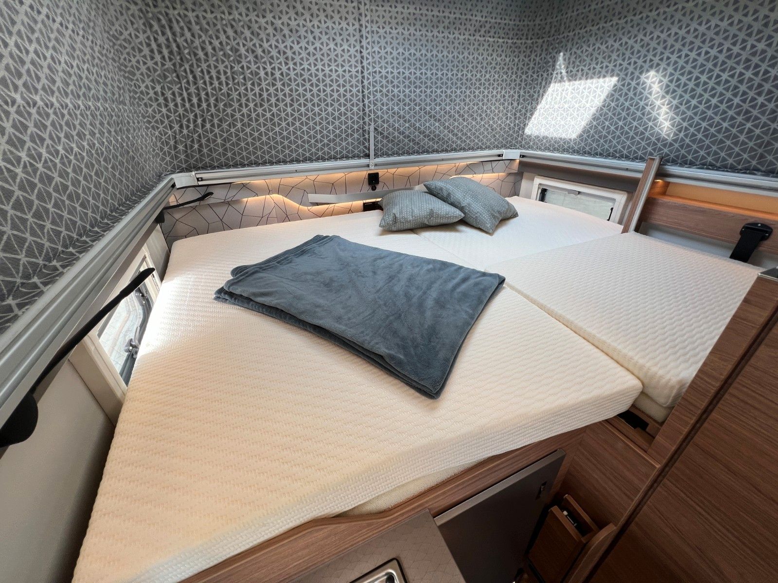 Fahrzeugabbildung Weinsberg X-Cursion CUV 500 MQ Edition Pepper