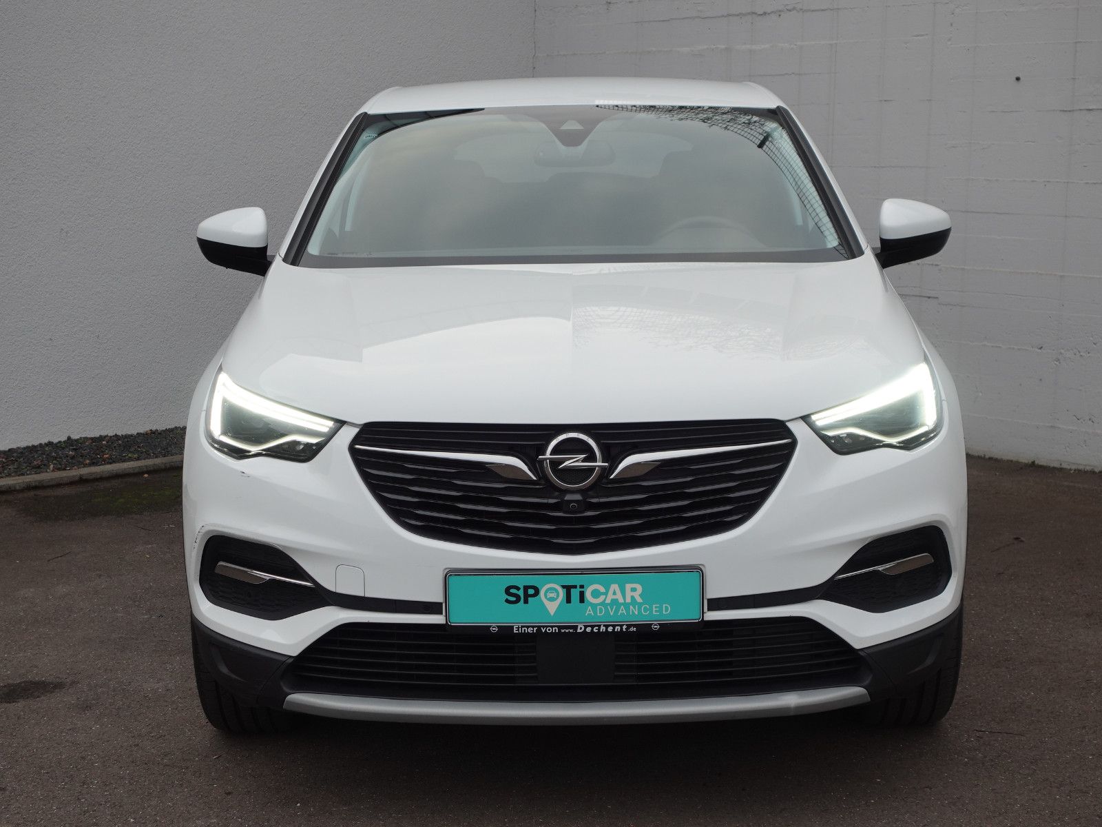 Fahrzeugabbildung Opel Grandland X 1.2 Elegance Kamera,LED,Navi,PDC,SHZ