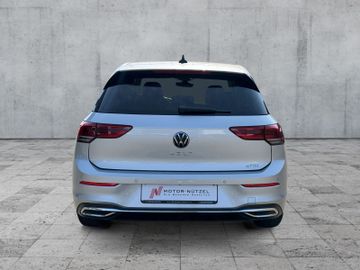 Volkswagen Golf - 5