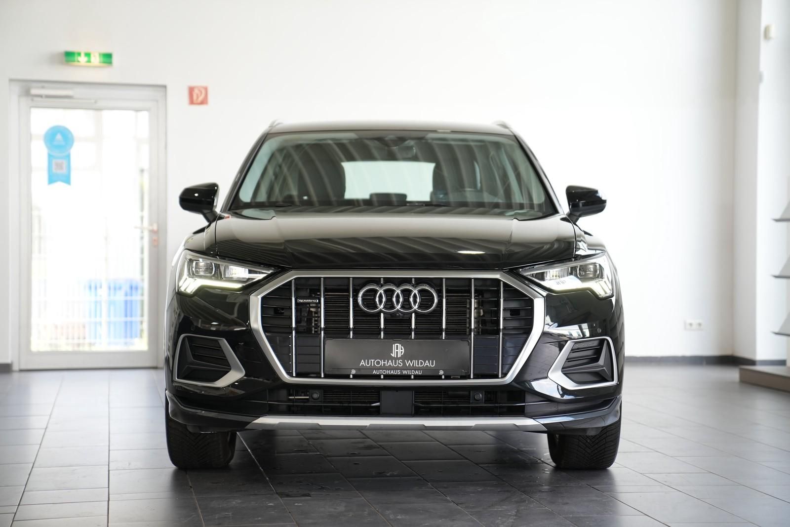 Audi Q3 40 TFSI quattro advanced AUT NAV LED SONOS M foto 4