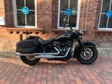 Harley-Davidson FLHCS * SOFTAIL * HERITAGE CLASSIC *M8 * 114 - gebrauchte Motorräder in Rostock