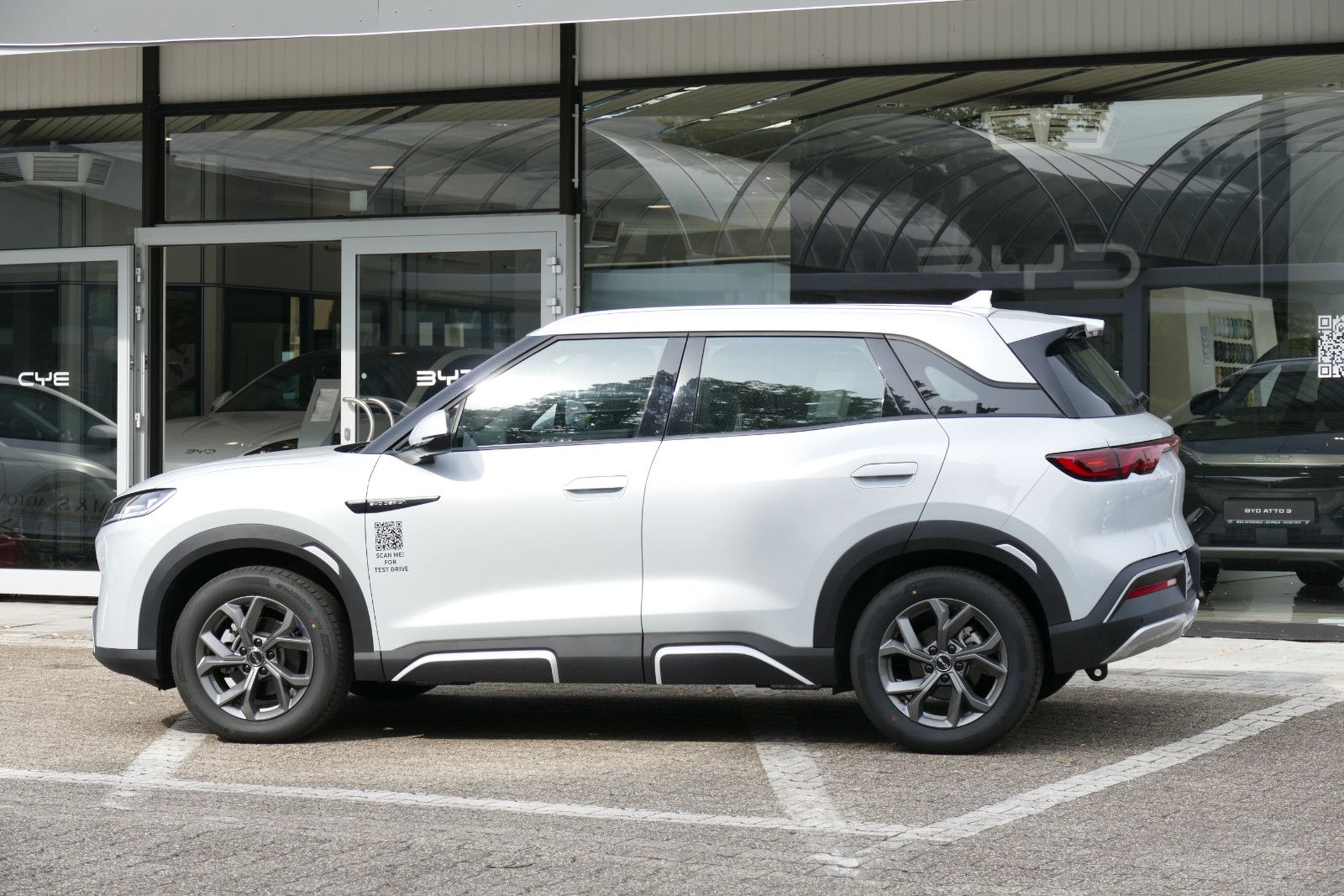 BYD ATTO 2