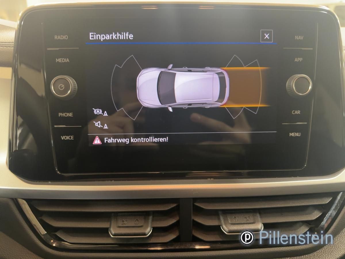 Volkswagen T-Roc - Bild 12
