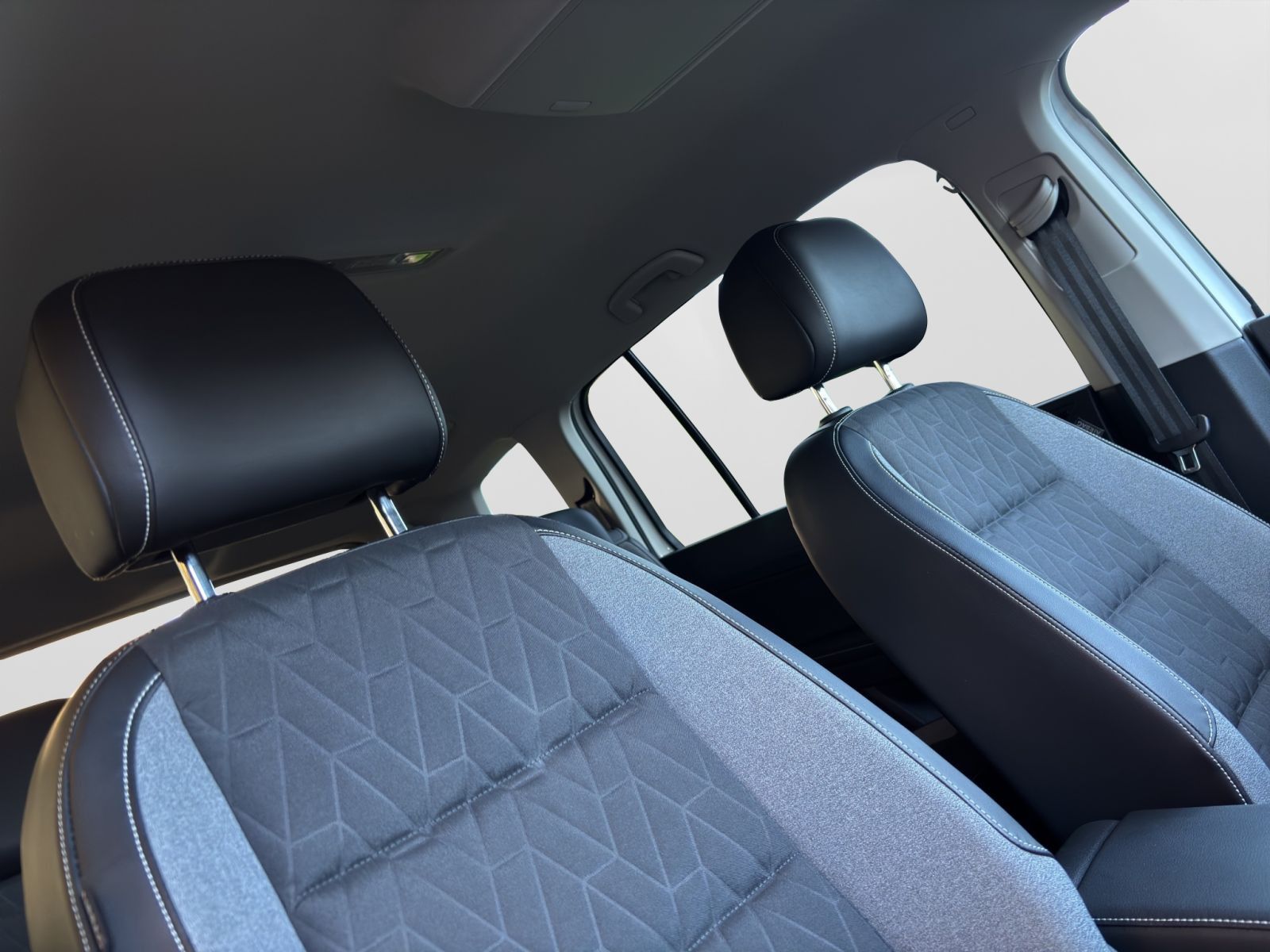 Volkswagen Touran - Bild 24