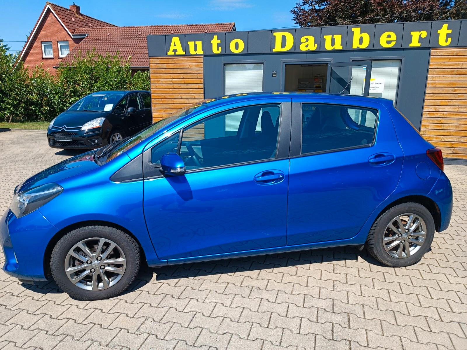 Toyota Yaris 1,3+Klima+EFH+ZV/FB+RF-Kamera+EU5+Garantie