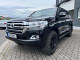 Toyota Land Cruiser 4,5 V8*J200*ARMORED*NEW BUILT*B6*E5 - Toyota Land Cruiser mit Diesel-Antrieb: 4.5