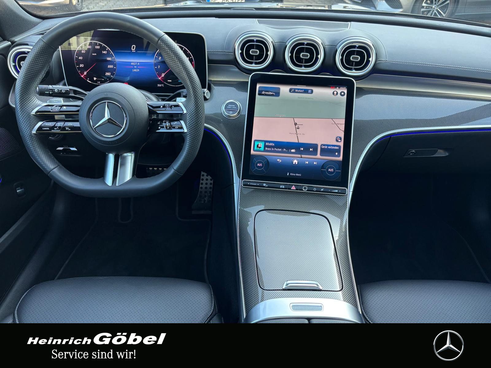 Fahrzeugabbildung Mercedes-Benz C 300 T AMG-ADV+ PANO MEM-SIT WP LED KAM AMB-BEL