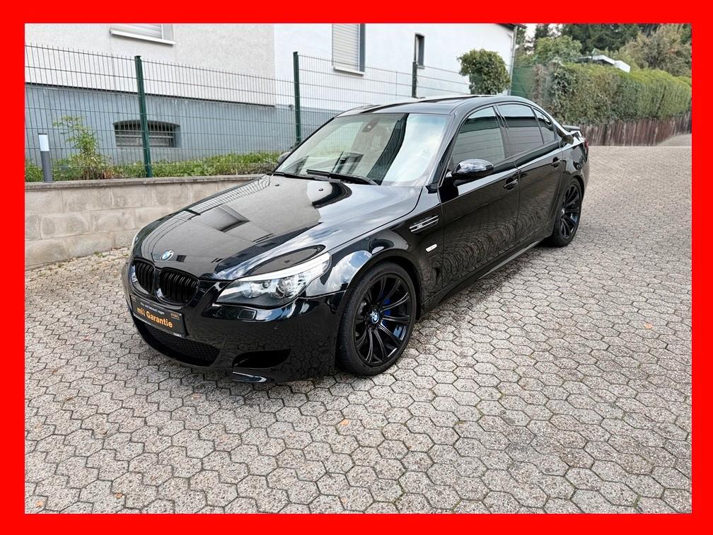 BMW M5       41000 KM