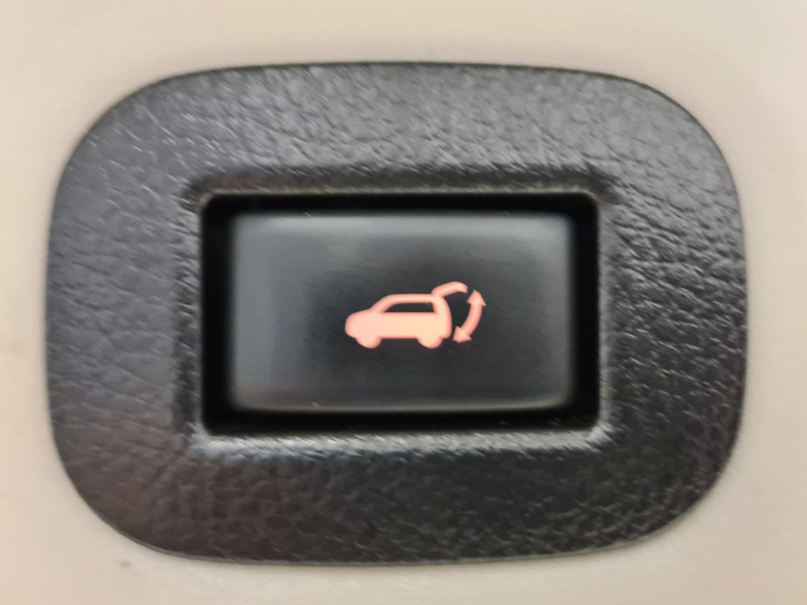 Fahrzeugabbildung Nissan X-Trail N-Connecta 4x4 / KAMERA
