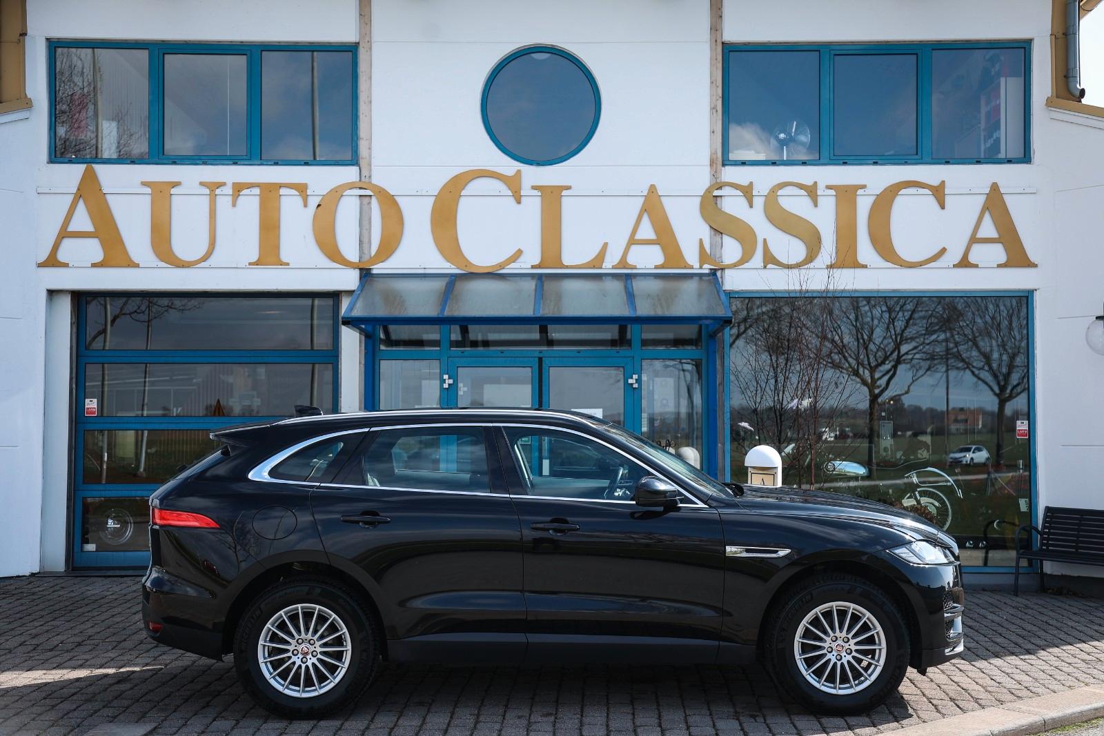 Jaguar F-Pace 20d AWD Prestige Automatik