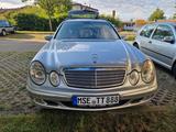 Mercedes-Benz E 270 CDI T CLASSIC  neuer TÜV !!!! - silberne Mercedes-Benz E 270
