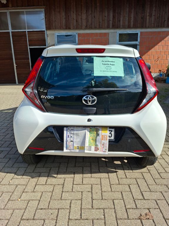 Image of Toyota Aygo (X)
