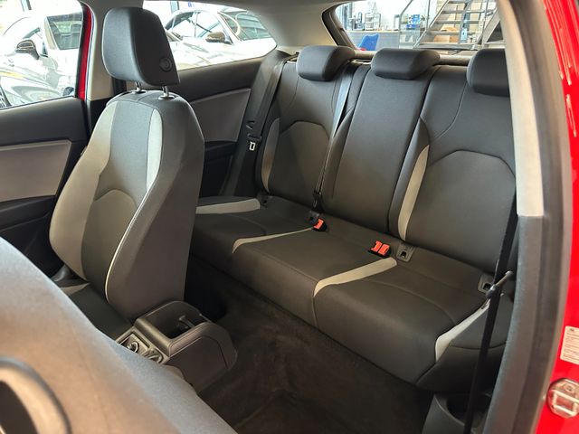 MYAUTOCENTER – Gebraucht- und Jahreswagen mit Werkstattservice in Pfaffenhofen Seat Leon SC Reference *1.Hand*TÜV 0627*AHK*