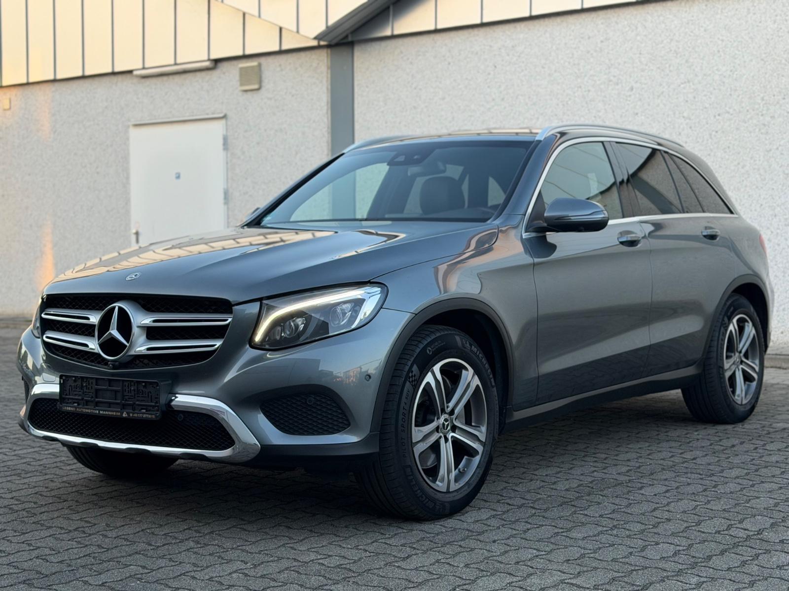 Mercedes-Benz GLC 250 d 4Matic-1.Hand-S.Heft-360°-Ambiente