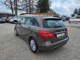 Mercedes-Benz B 180 - Mercedes-Benz B-Class aus 2012