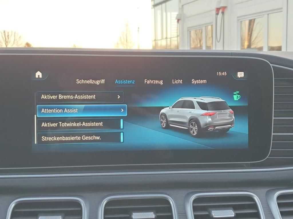 Fahrzeugabbildung Mercedes-Benz GLE 400 d 4MATIC ***VOLLFOLIERUNG MATT GRAU***